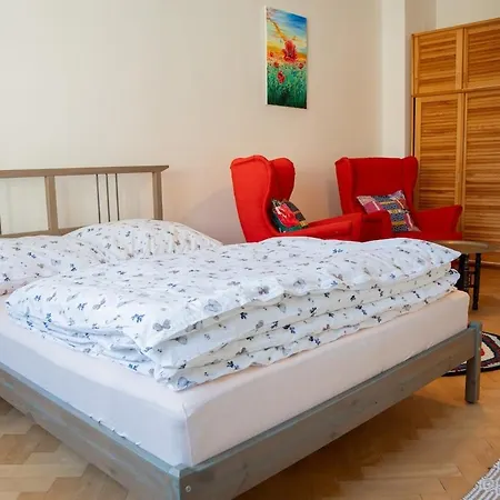 Peaceful & Cozy Flat In Apartment *